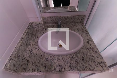 Banheiro de kitnet/studio para alugar com 1 quarto, 36m² em Parque da Mooca, São Paulo