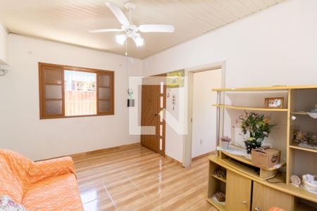 Sala de casa à venda com 4 quartos, 110m² em Partenon, Porto Alegre