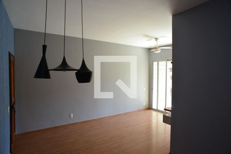 Sala de apartamento à venda com 2 quartos, 84m² em Barra da Tijuca, Rio de Janeiro