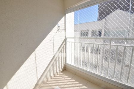 Sacada da Sala de apartamento à venda com 2 quartos, 66m² em Vila Nivi, São Paulo