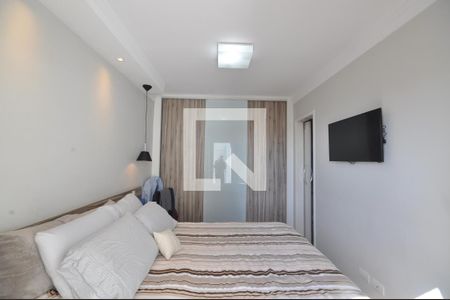 Quarto Suíte de apartamento à venda com 2 quartos, 66m² em Vila Nivi, São Paulo