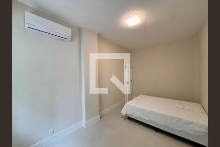 Quarto de apartamento à venda com 2 quartos, 85m² em Copacabana, Rio de Janeiro