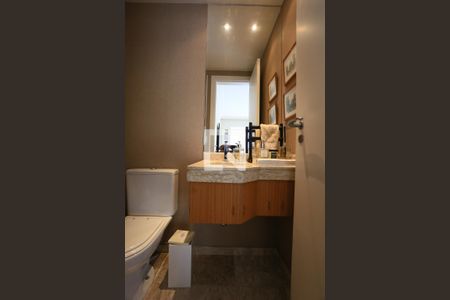 Lavabo de apartamento à venda com 3 quartos, 129m² em Real Parque, São Paulo