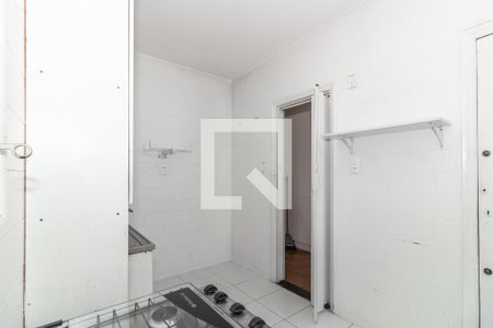 Cozinha de apartamento para alugar com 3 quartos, 90m² em Perdizes, São Paulo