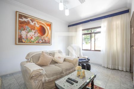Sala de Estar de casa à venda com 3 quartos, 255m² em Vila Campesina, Osasco