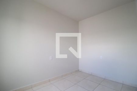 Quarto 1 de casa para alugar com 2 quartos, 83m² em Jardim Holanda, Uberlândia