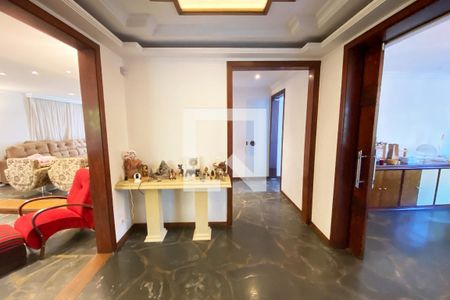 entrada de casa à venda com 4 quartos, 696m² em Alto de Pinheiros, São Paulo