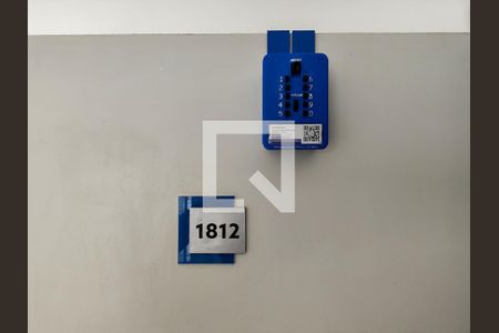 Entrada de apartamento à venda com 2 quartos, 51m² em Santo Cristo, Rio de Janeiro