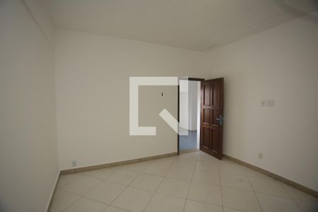 Sala de casa para alugar com 3 quartos, 200m² em Caiçara-adelaide, Belo Horizonte
