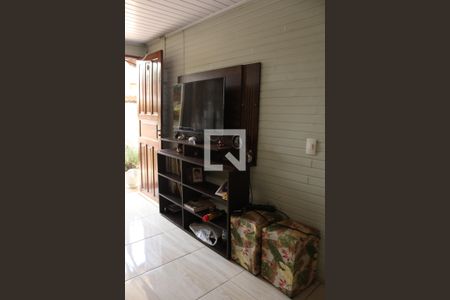 Sala de casa para alugar com 2 quartos, 100m² em Parque Alexandre, Cotia