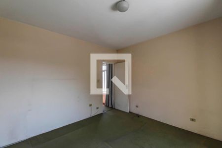 Suite de casa à venda com 6 quartos, 300m² em Chácara Mafalda, São Paulo