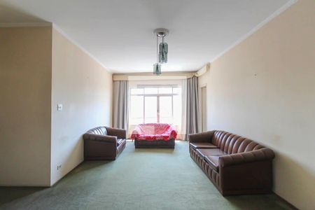 Sala 1 de casa para alugar com 6 quartos, 300m² em Chácara Mafalda, São Paulo
