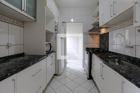 Cozinha de apartamento para alugar com 2 quartos, 72m² em Vila Cintra, Mogi das Cruzes