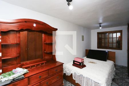 Quarto 1 de casa para alugar com 2 quartos, 80m² em Jardim Maria Duarte, São Paulo
