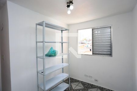 Quarto 2 de casa para alugar com 2 quartos, 80m² em Jardim Maria Duarte, São Paulo