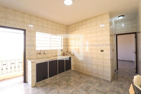 Casa à venda com 3 quartos, 159m² em Jardim Peri, São Paulo