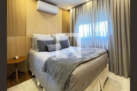 Apartamento para alugar com 3 quartos, 247m² em Granja Viana, Cotia