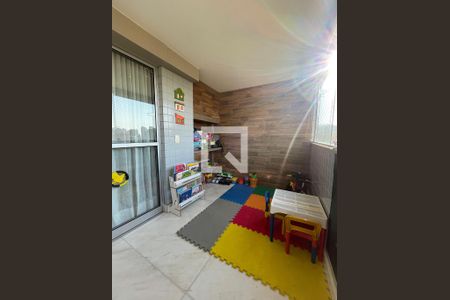 Varanda de apartamento à venda com 3 quartos, 102m² em Santo Antônio, Belo Horizonte