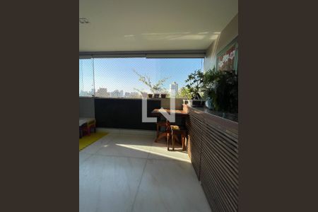 Varanda de apartamento à venda com 3 quartos, 102m² em Santo Antônio, Belo Horizonte