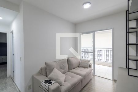Sala/Cozinha de apartamento para alugar com 2 quartos, 63m² em Vila Guilhermina, São Paulo