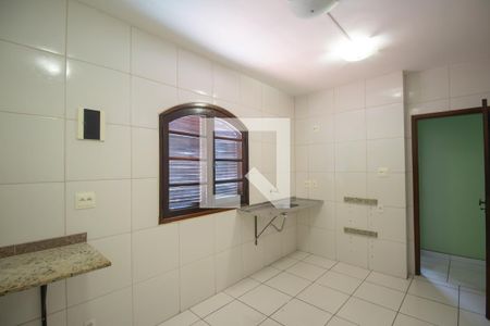 Quarto 1 de casa para alugar com 3 quartos, 142m² em Gradim, São Gonçalo