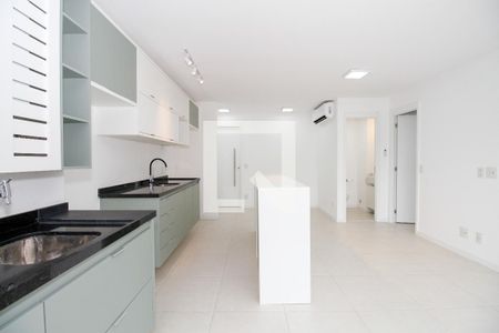 Ambientes Integrados (Sala, Cozinha e Área de Serviço) de apartamento para alugar com 1 quarto, 50m² em Vila Anglo Brasileira, São Paulo