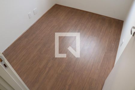 Quarto 1 de apartamento à venda com 2 quartos, 33m² em Parque Industrial Tomas Edson, São Paulo