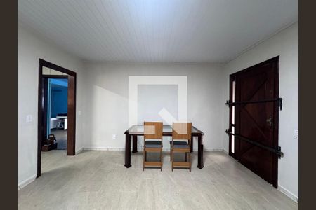 Casa à venda com 3 quartos, 127m² em Scharlau, São Leopoldo