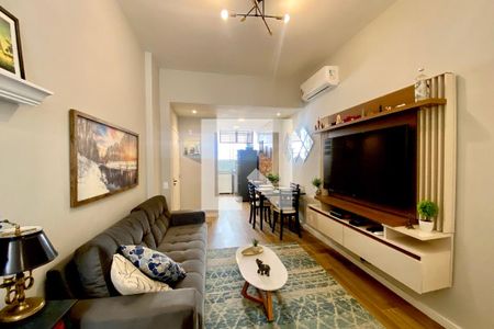 Sala  de apartamento à venda com 1 quarto, 50m² em Botafogo, Rio de Janeiro