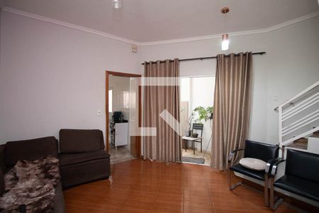  Sala casa 1 de casa à venda com 5 quartos, 240m² em Parque Vitoria, São Paulo