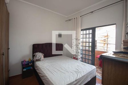 Quarto 1 de casa à venda com 5 quartos, 240m² em Parque Vitoria, São Paulo