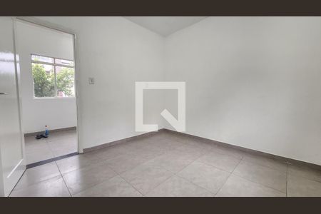 Quarto 3 de casa para alugar com 5 quartos, 290m² em Embaré, Santos