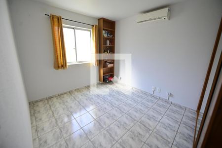 Quarto 1 de apartamento à venda com 3 quartos, 91m² em Parque Anhanguera, Goiânia