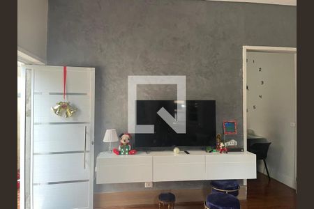 Casa à venda com 3 quartos, 200m² em Bela Vista, São Paulo