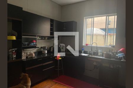 Casa à venda com 3 quartos, 200m² em Bela Vista, São Paulo