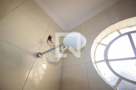 Banheiro Social de casa para alugar com 3 quartos, 370m² em Fonte Grande, Contagem