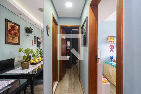 Corredor de apartamento à venda com 2 quartos, 51m² em Cidade Intercap, Taboão da Serra