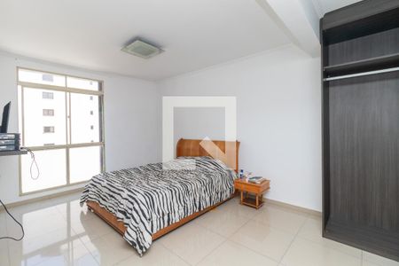 Suíte de apartamento à venda com 2 quartos, 100m² em Pompeia, São Paulo