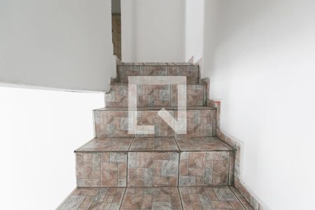 Escada de casa à venda com 2 quartos, 250m² em Itaquera, São Paulo