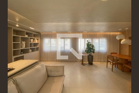 Sala de apartamento para alugar com 2 quartos, 74m² em Itaim Bibi, São Paulo