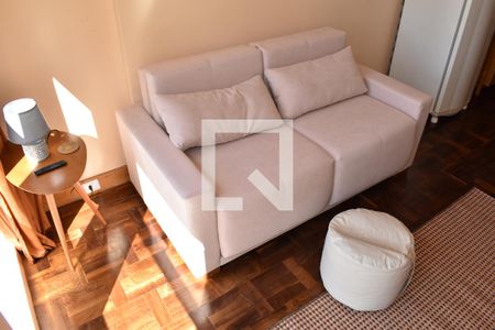 Sala/Cozinha de apartamento para alugar com 1 quarto, 68m² em Centro, Curitiba