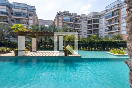 Piscina de apartamento para alugar com 1 quarto, 50m² em Morumbi, São Paulo