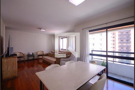 Sala  de apartamento à venda com 4 quartos, 157m² em Aclimação, São Paulo