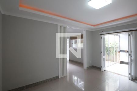 Sala 2 de casa para alugar com 4 quartos, 285m² em Nossa Senhora das Gracas, Canoas