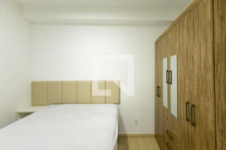 Quarto 1 de apartamento para alugar com 2 quartos, 39m² em Vila São Paulo, São Paulo