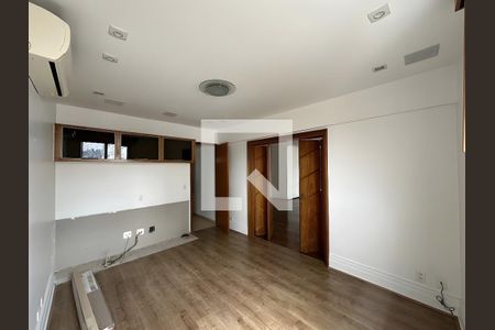 Sala de apartamento para alugar com 4 quartos, 202m² em Vila Nova Conceição, São Paulo