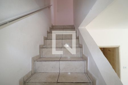 Escada de casa à venda com 3 quartos, 96m² em Vila Camilópolis, Santo André