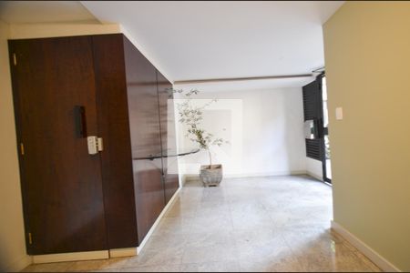 Hall de entrada de apartamento à venda com 4 quartos, 420m² em Santo Agostinho, Belo Horizonte