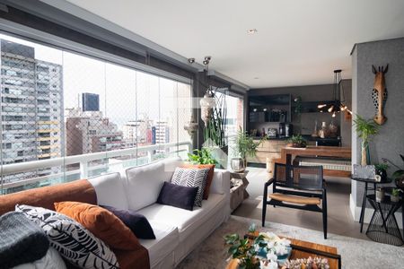 Sala Varanda de apartamento à venda com 3 quartos, 159m² em Consolação, São Paulo