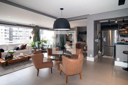 Sala Varanda de apartamento à venda com 3 quartos, 159m² em Consolação, São Paulo